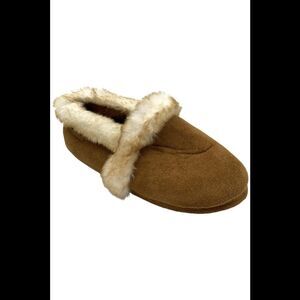 Isotoner Women's Blake Moccasin Slippers Brown - Medium